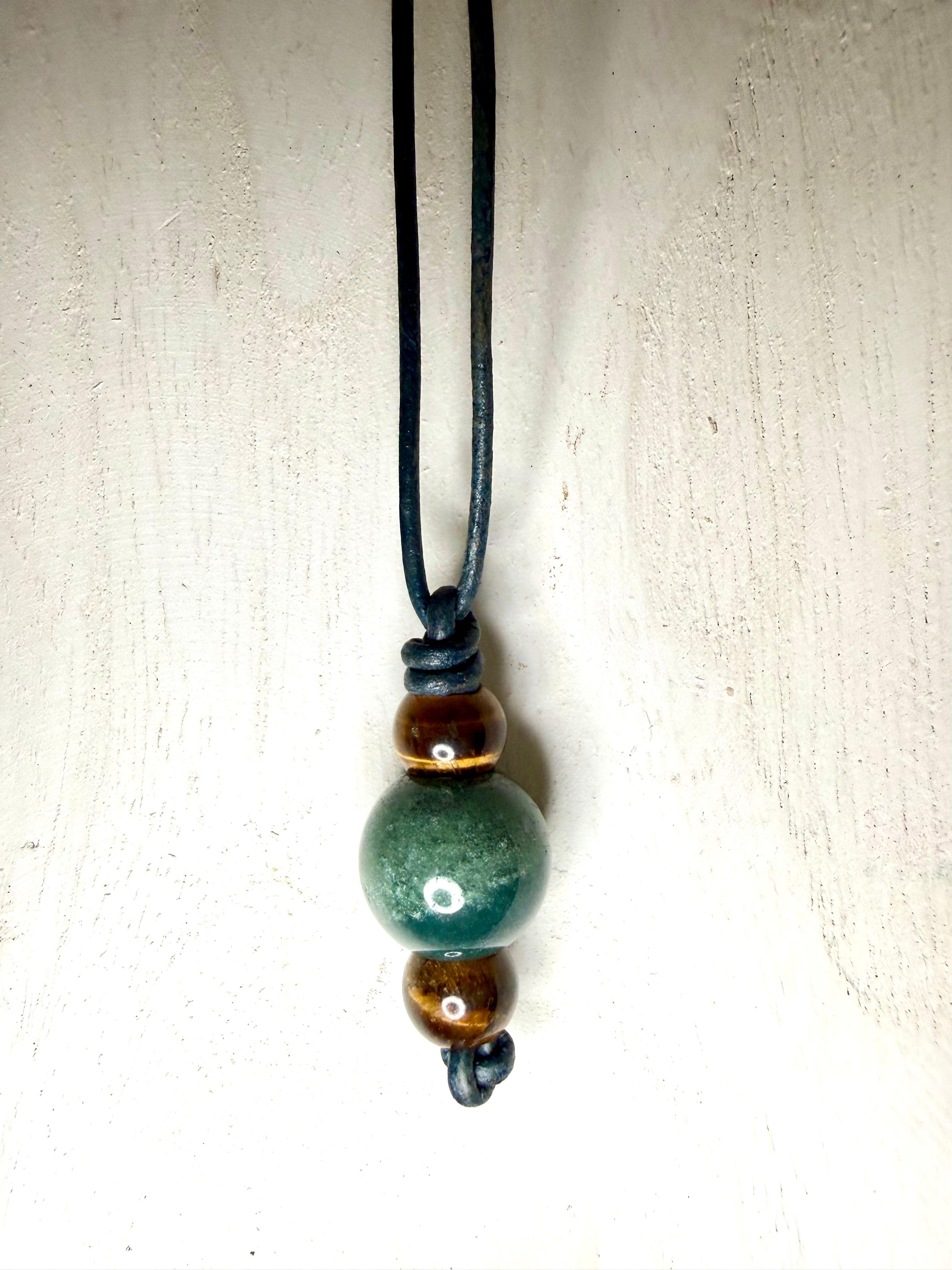 The Droplet Necklace Minimal Stone Necklace