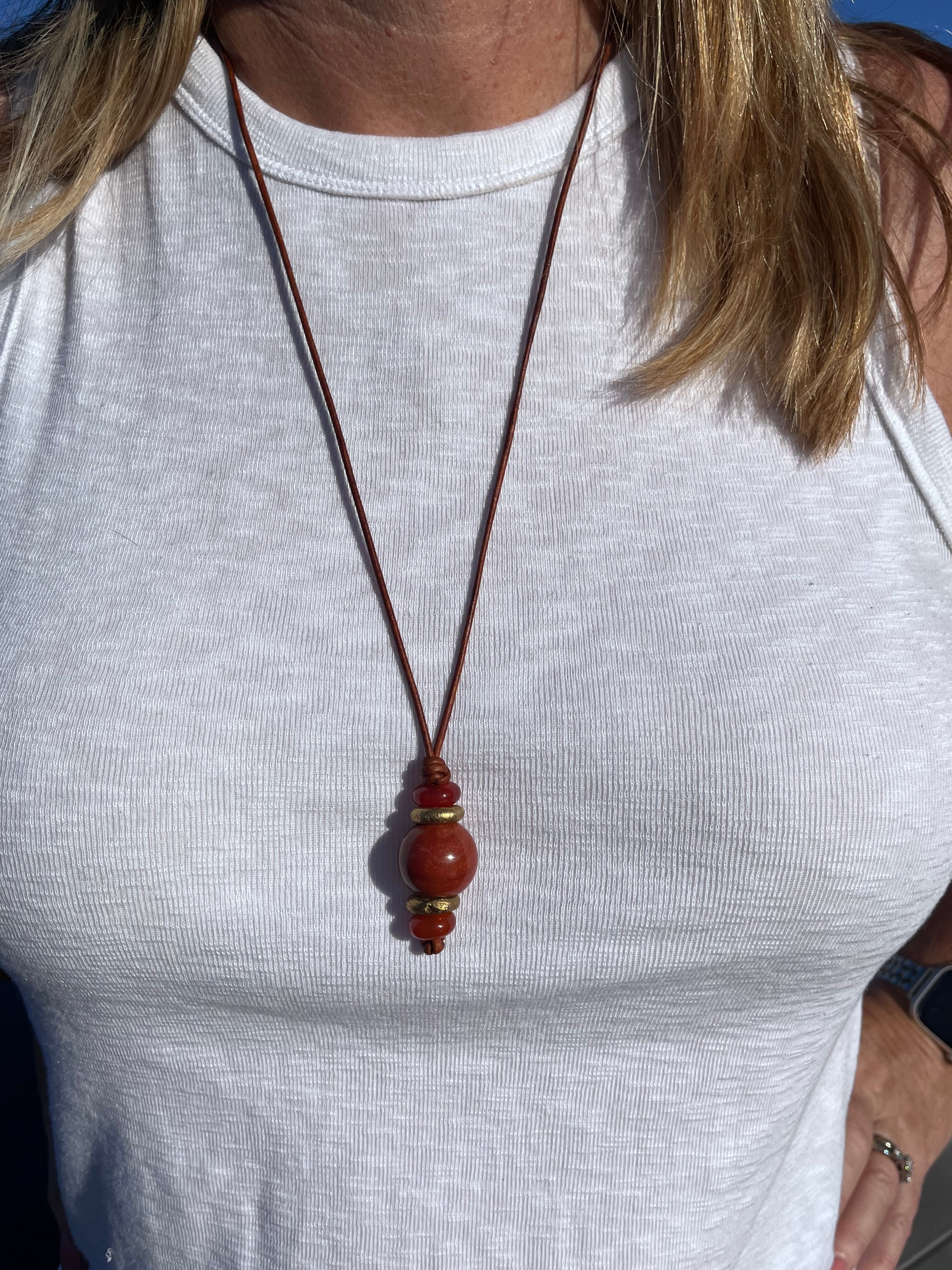 The Droplet Necklace Minimal Stone Necklace