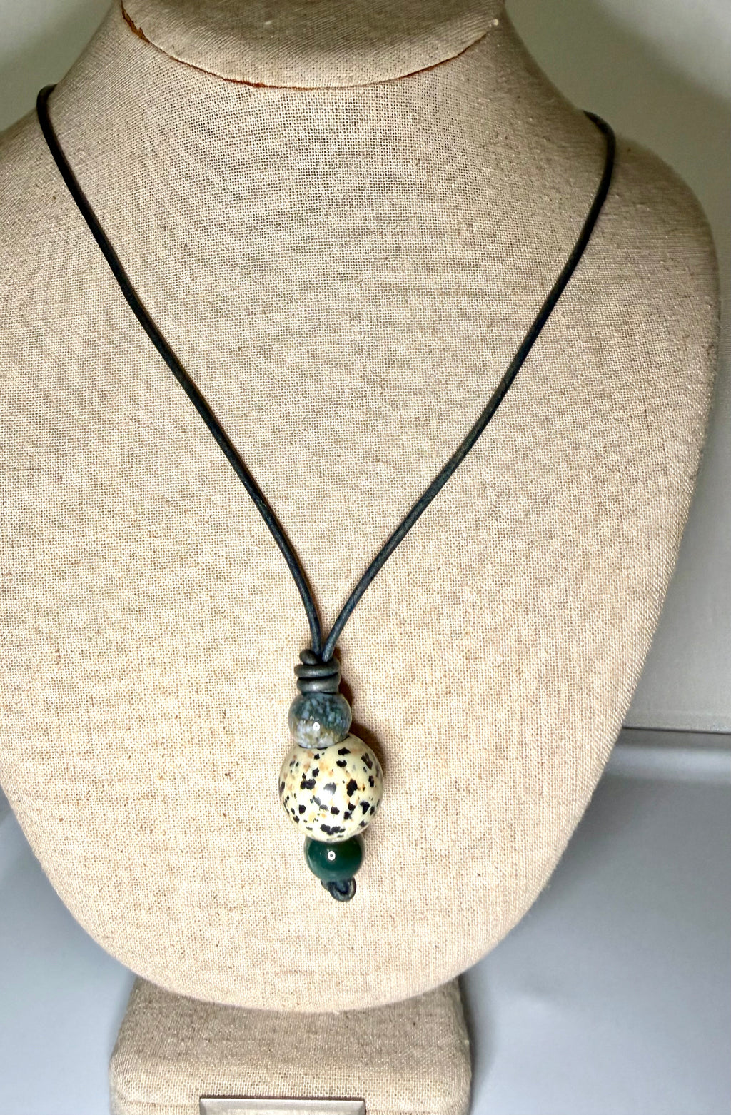 The Droplet Necklace Minimal Stone Necklace