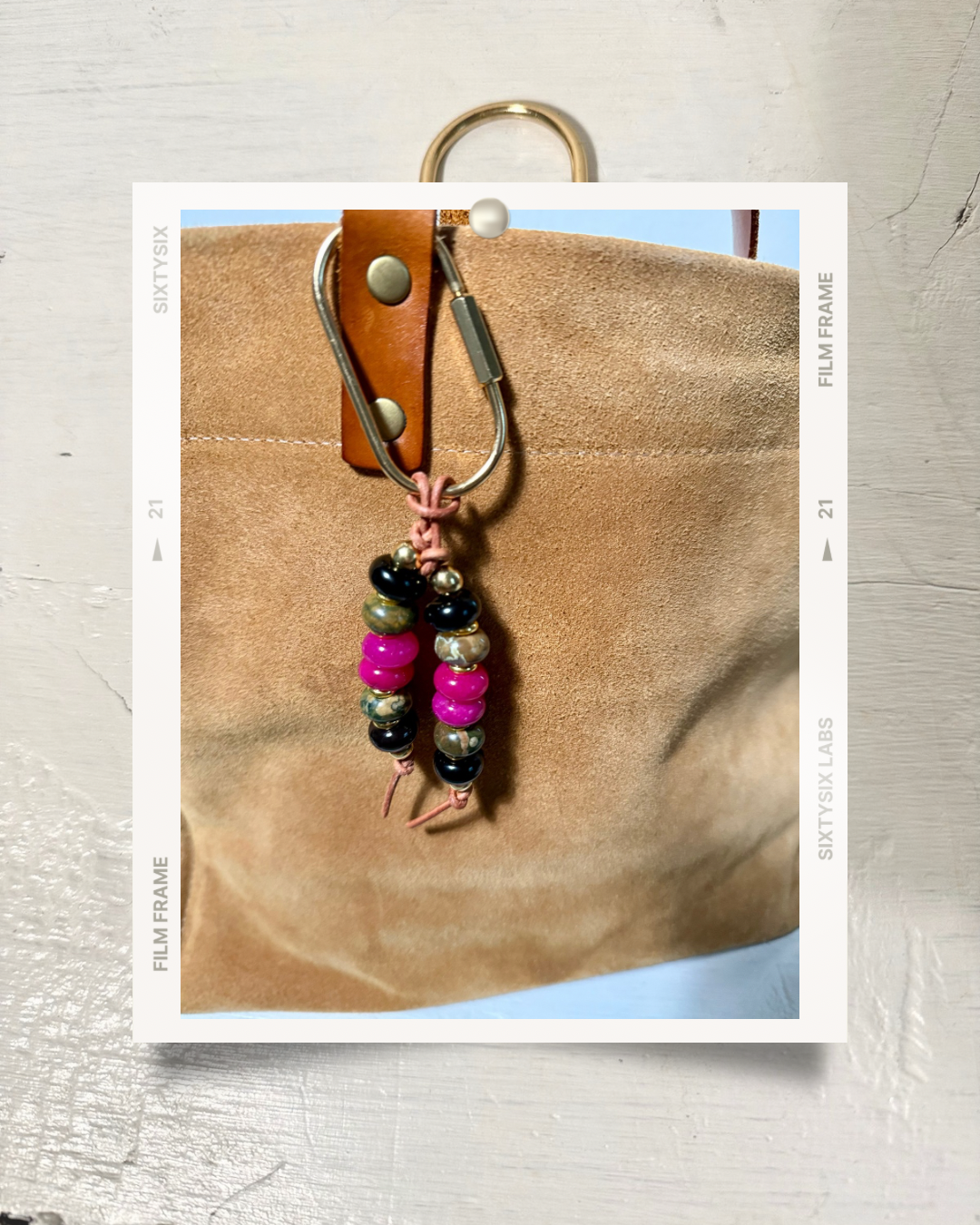 The MYSTI bag charm stone keychain