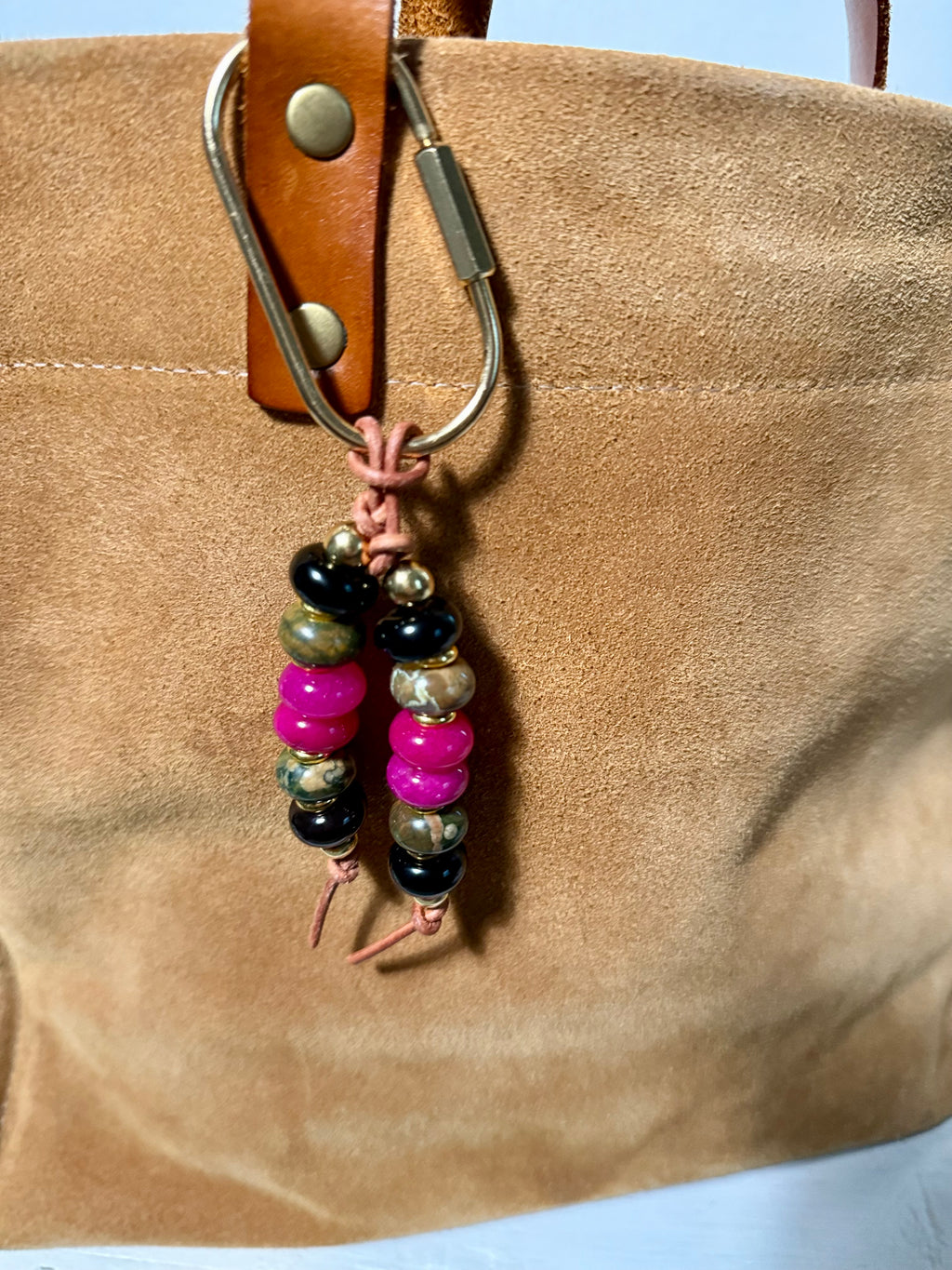 The MYSTI bag charm stone keychain