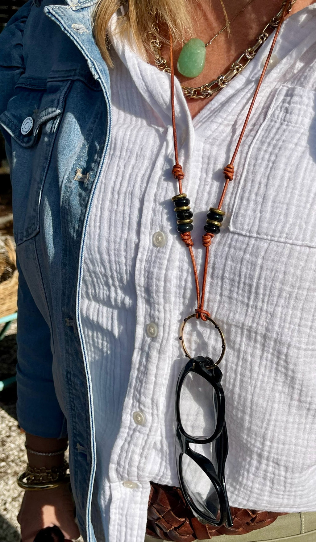 The Ring Leather & Metal Eyewear Holder Necklace