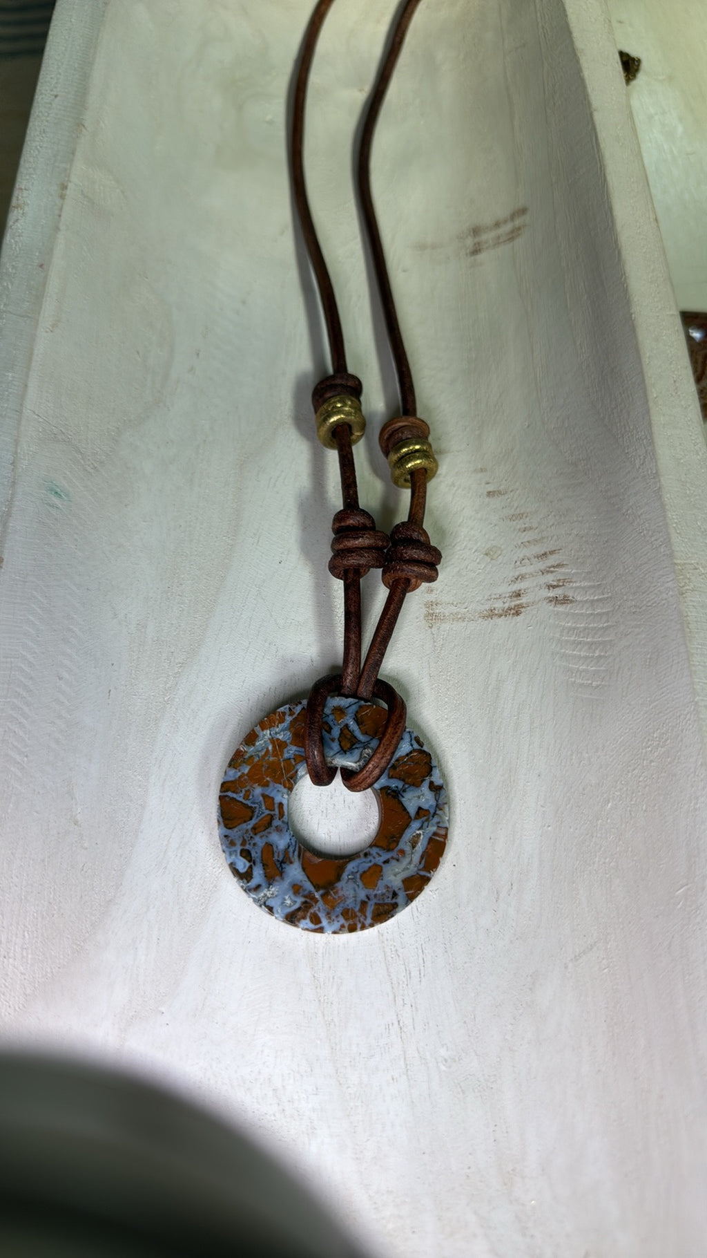 The Loop Natural Stone Cabochon eyewear Necklace Leather